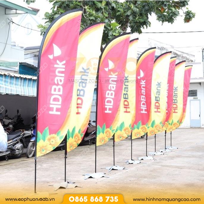 Cờ phướn bãi biển giá xưởng 3 Cờ phướn bãi biển giá xưởng