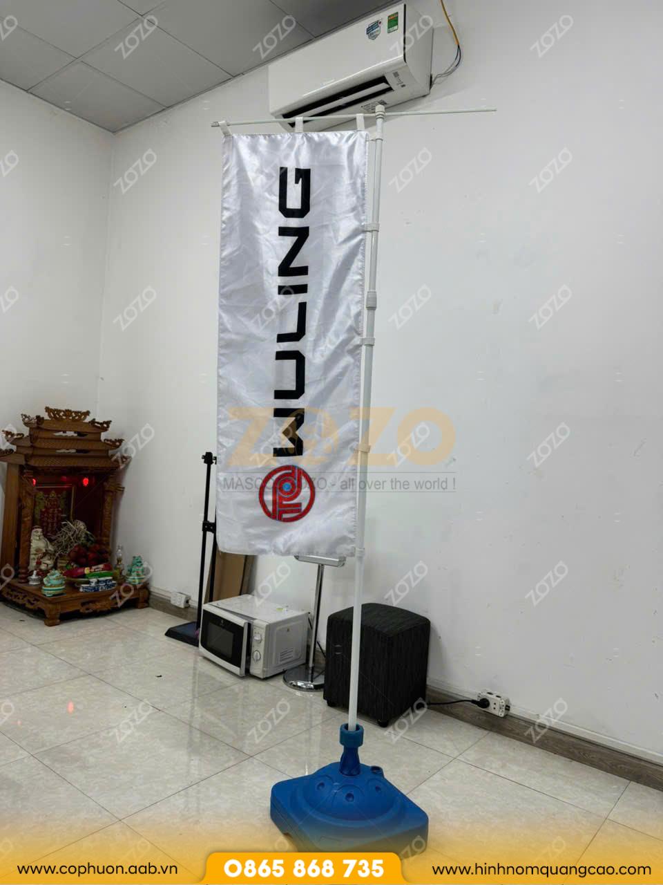 Cờ phướn quảng cáo giá rẻ 3 Cờ phướn Showroom ô tô