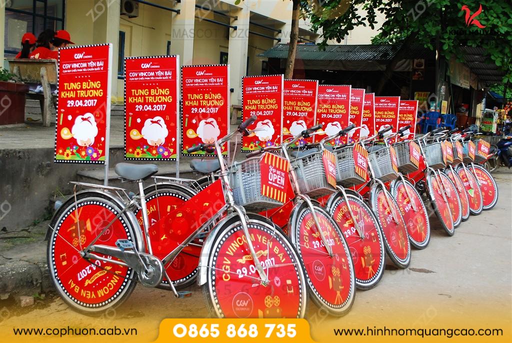 Xưởng may Cờ phướn Roadshow 3 Cờ phướn Roadshow ra mắt sản phẩm