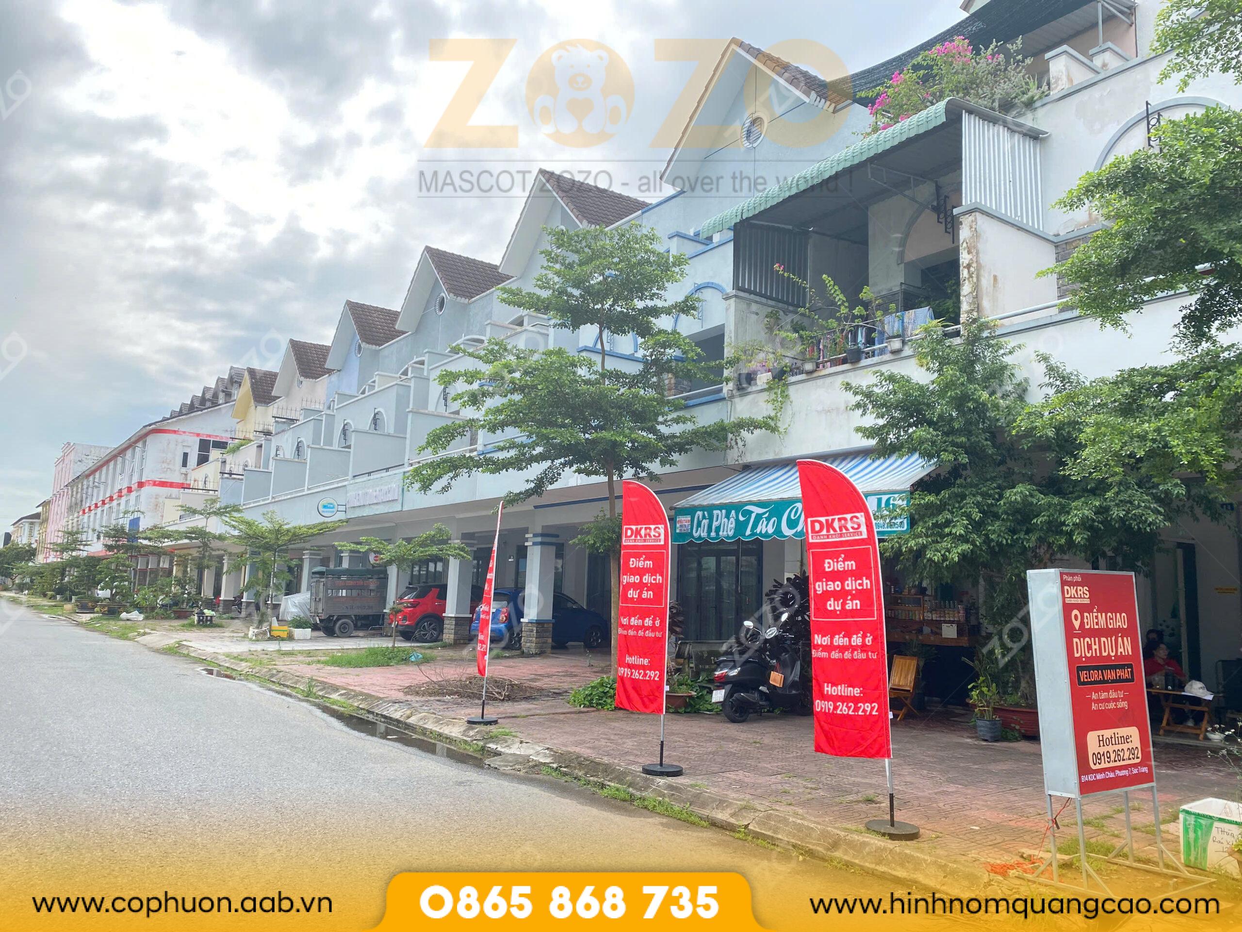 Cờ phướn lưỡi liềm giá sỉ 4 May cờ phướn quảng cáo đẹp