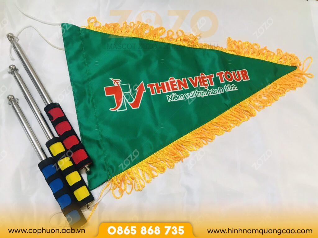 Cờ dẫn đoàn du lịch may sẵn 3 Cờ dẫn đoàn du lịch may sẵn