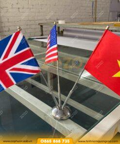 Cờ để bàn 3 lá in theo yêu cầu