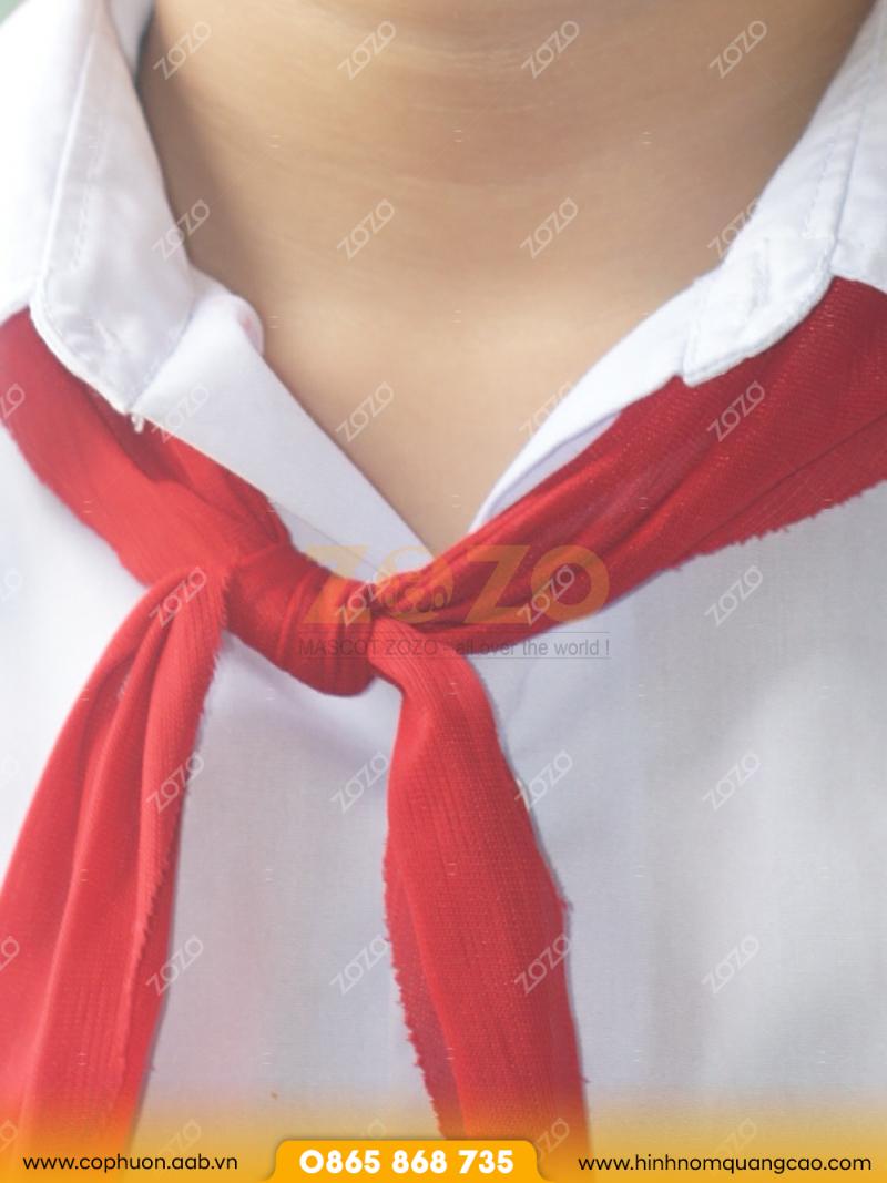 Khăn quàng học sinh bỏ sỉ số lượng lớn 3 Khăn quàng học sinh giá sỉ may sẵn