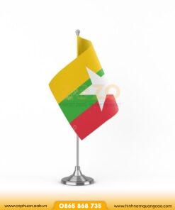 Cờ để bàn công ty + cờ tổ quốc thiết kế chuyên nghiệp 5 Cờ để bàn công ty + cờ tổ quốc thiết kế chuyên nghiệp