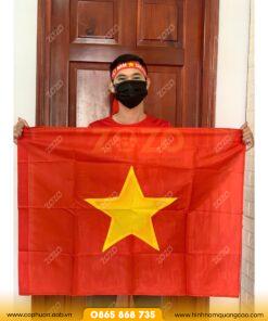 Đặt mua cờ tổ quốc theo yêu cầu in ấn chuyên nghiệp
