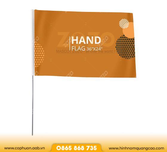 đặt may cờ cầm tay in logo công ty giá rẻ