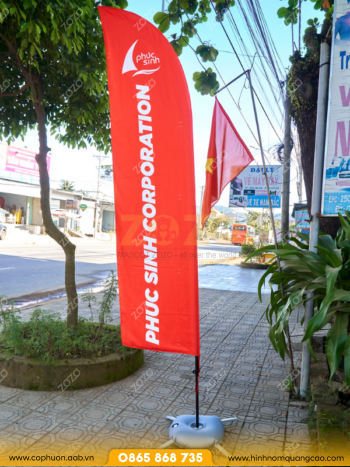 Xưởng may cờ cánh buồm giá rẻ 3 In Cờ Phướn Quảng Cáo Ngoài Trời Tại TPHCM – Giải Pháp Truyền Thông Hiệu Quả Do Xưởng ZoZo Sản Xuất